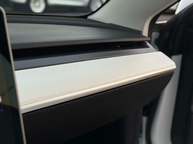 2022 Tesla Model 3 - Image 20 of 21