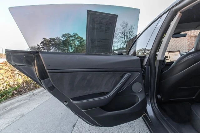 2022 Tesla Model 3 - Image 16 of 19