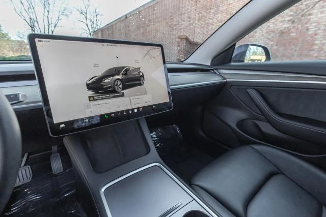 2022 Tesla Model 3 - Image 13 of 19