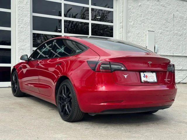 2022 Tesla Model 3 - Image 10 of 21