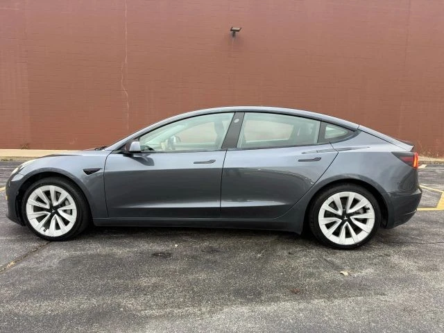 2022 Tesla Model 3 - Image 8 of 16