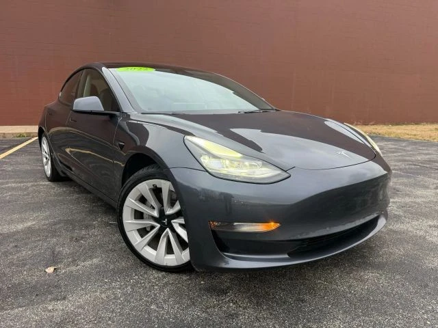 2022 Tesla Model 3 - Image 3 of 16