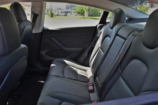 2022 Tesla Model 3 - Image 13 of 14