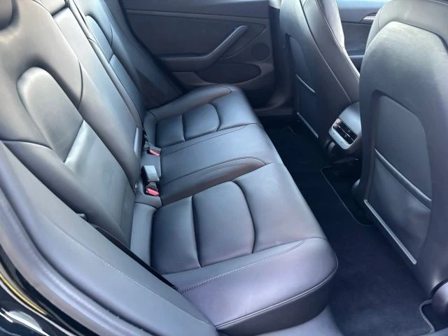 2022 Tesla Model 3 - Image 13 of 14