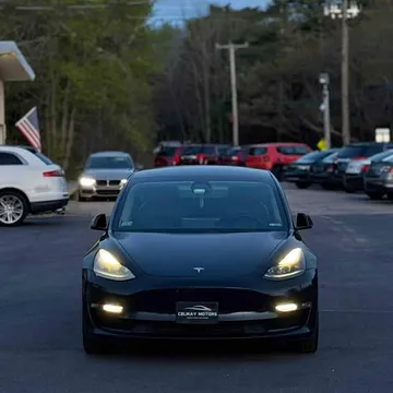 2022 Tesla Model 3 Long Range