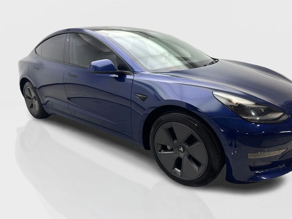 2022 Tesla Model 3 - Image 12 of 21