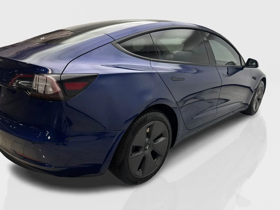 2022 Tesla Model 3 - Image 13 of 21