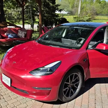 2022 Tesla Model 3 Standard Range RWD