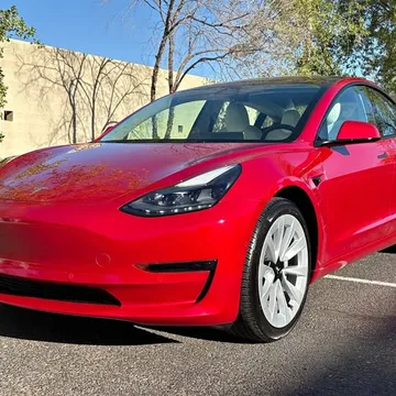 2022 Tesla Model 3 RWD