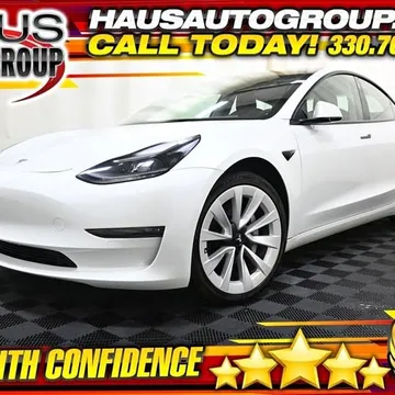 2022 Tesla Model 3 Long Range