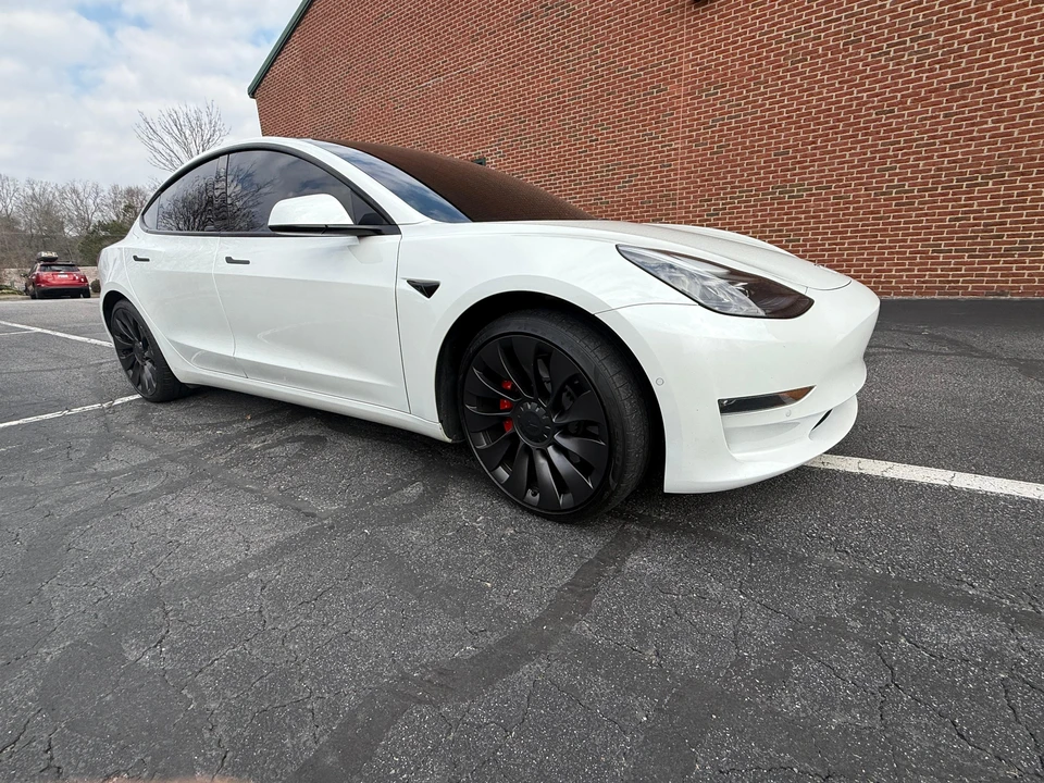 2022 Tesla Model 3 Performance - Image 31 of 31