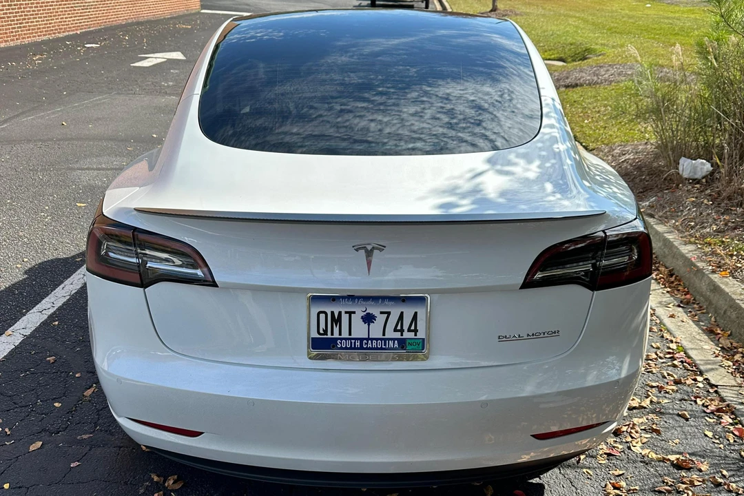 2022 Tesla Model 3 Performance - Image 21 of 31