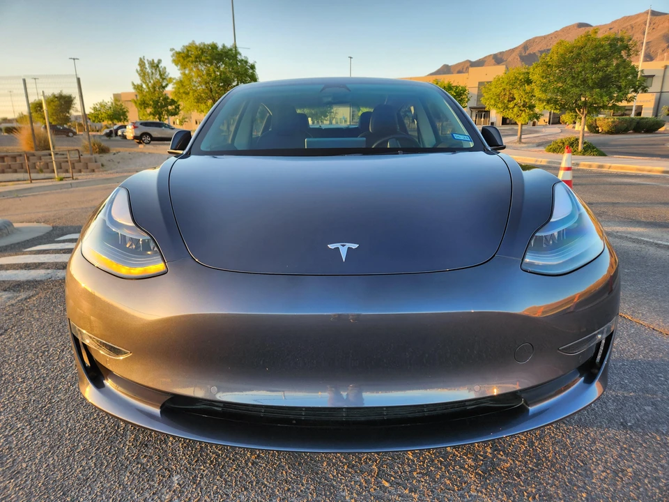 2022 Tesla Model 3 Performance - Image 6 of 31