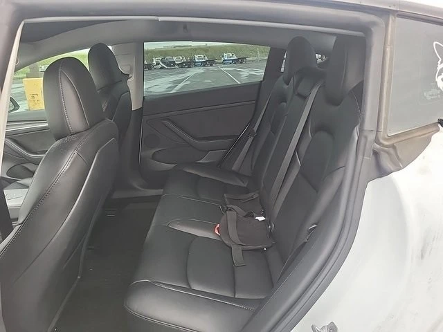2022 Tesla Model 3 Performance - Image 6 of 6