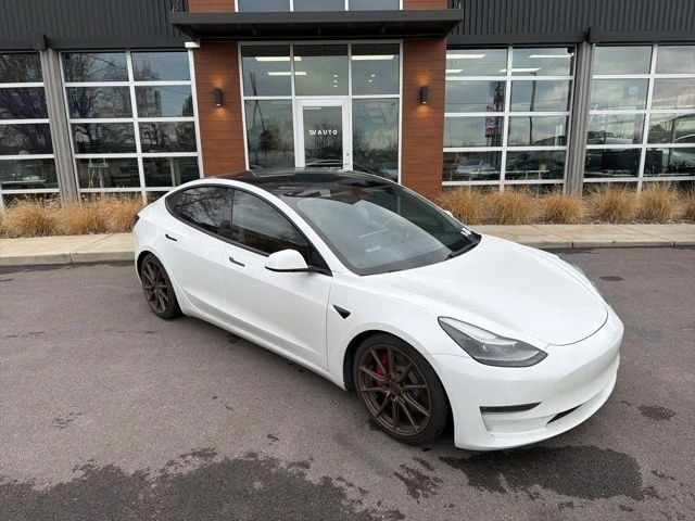 2022 Tesla Model 3 Performance - Image 2 of 21