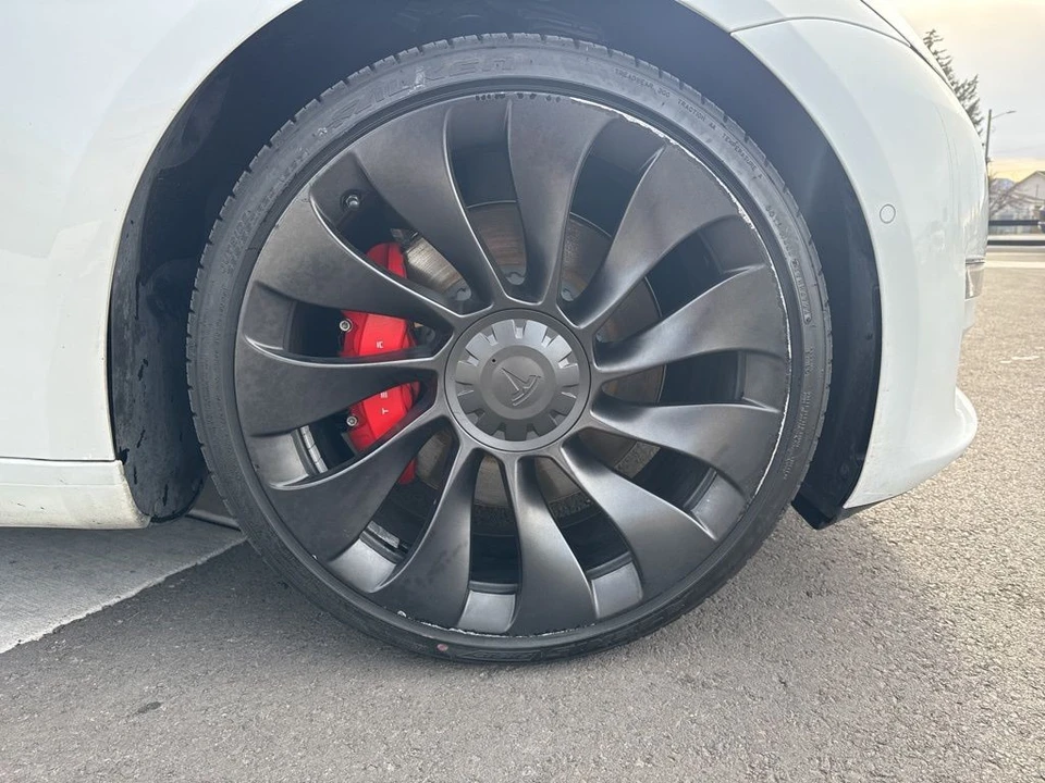 2022 Tesla Model 3 Performance - Image 6 of 21