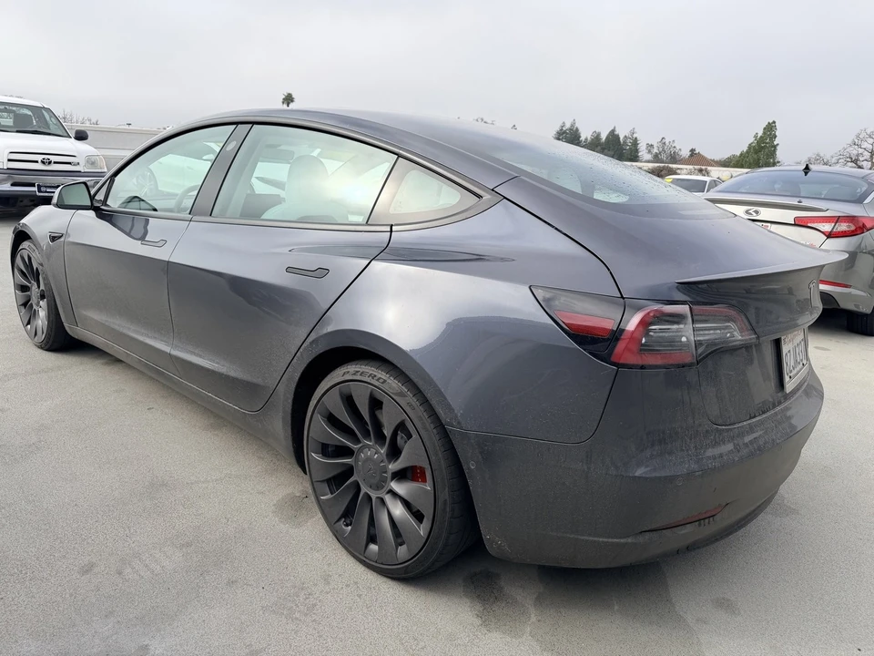 2022 Tesla Model 3 Performance - Image 6 of 6