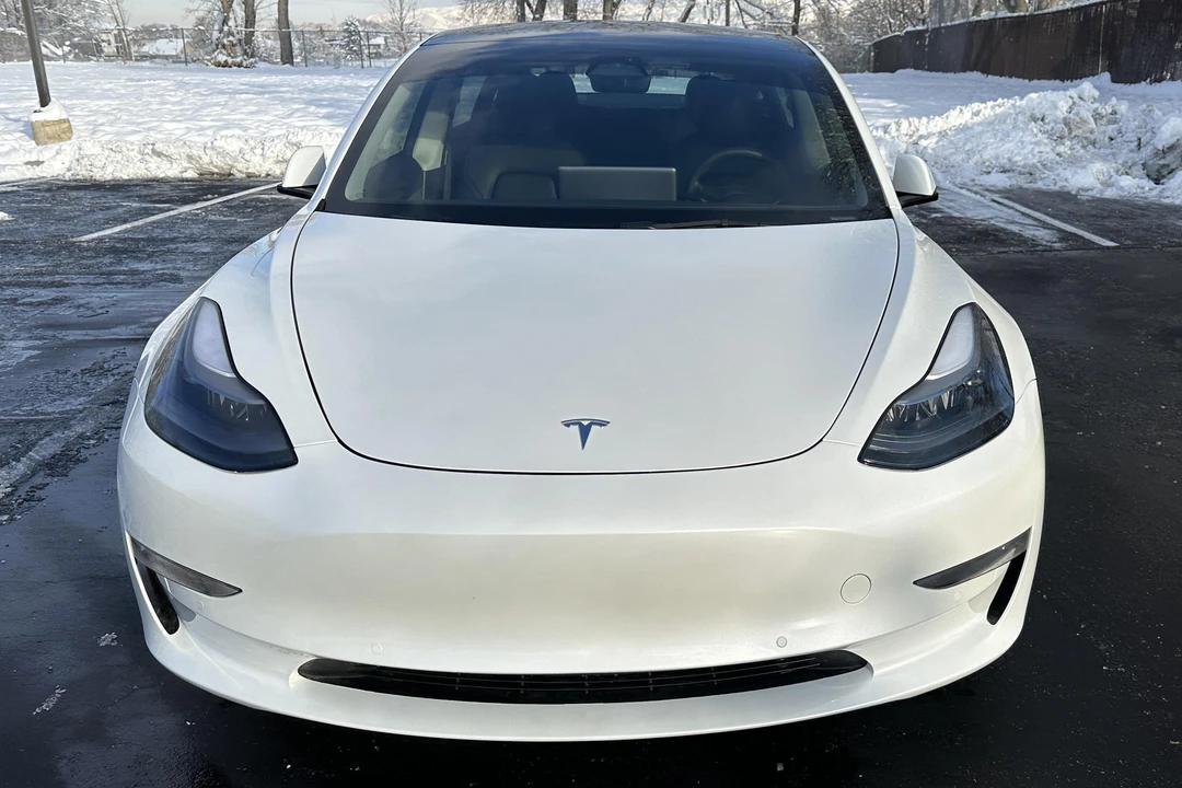 2022 Tesla Model 3 Performance - Image 2 of 5