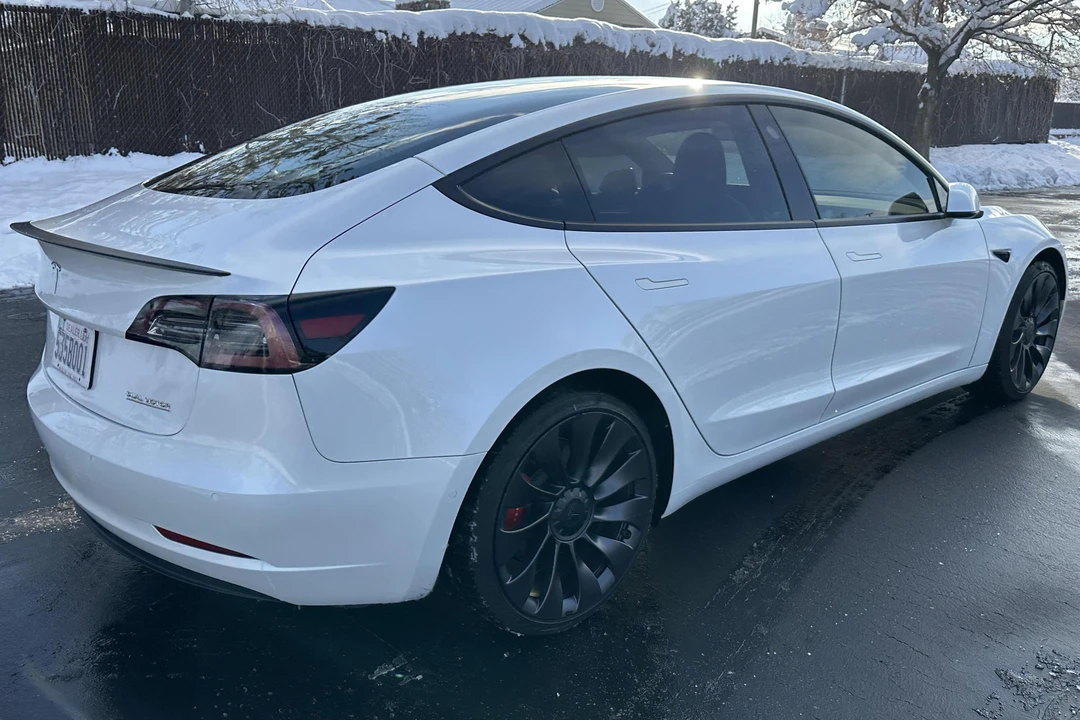 2022 Tesla Model 3 Performance - Image 4 of 5