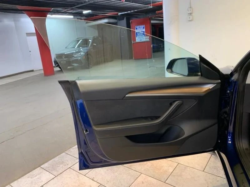 2022 Tesla Model 3 Performance - Image 12 of 12
