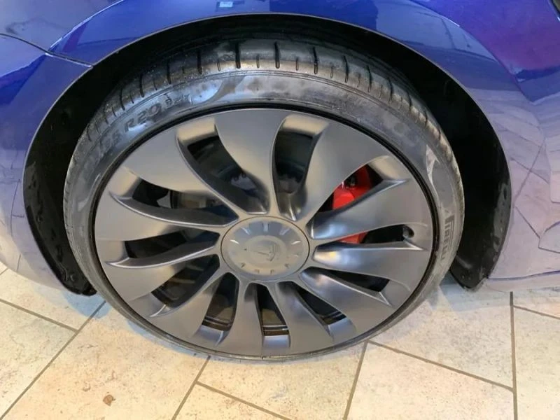 2022 Tesla Model 3 Performance - Image 11 of 12