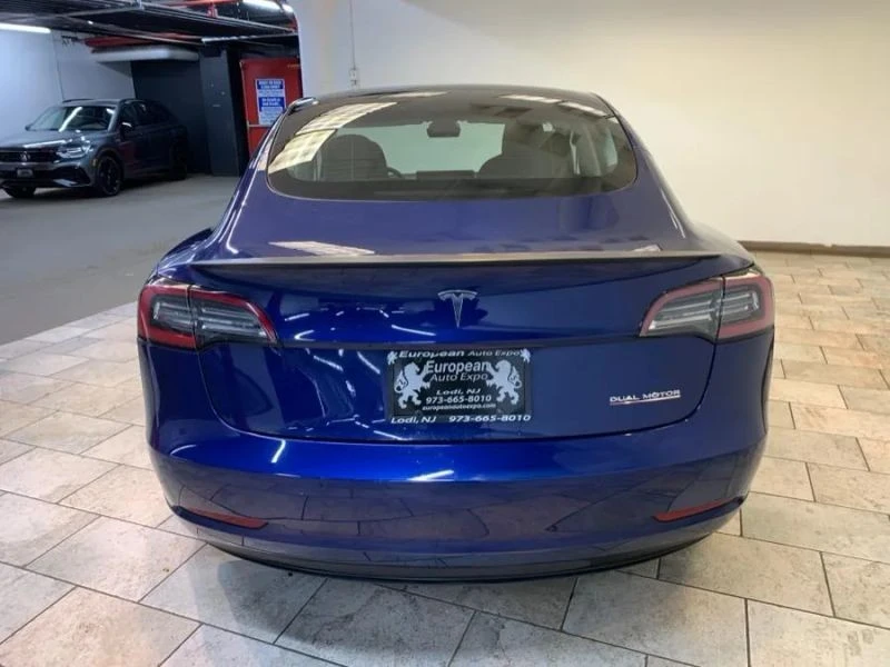 2022 Tesla Model 3 Performance - Image 6 of 12