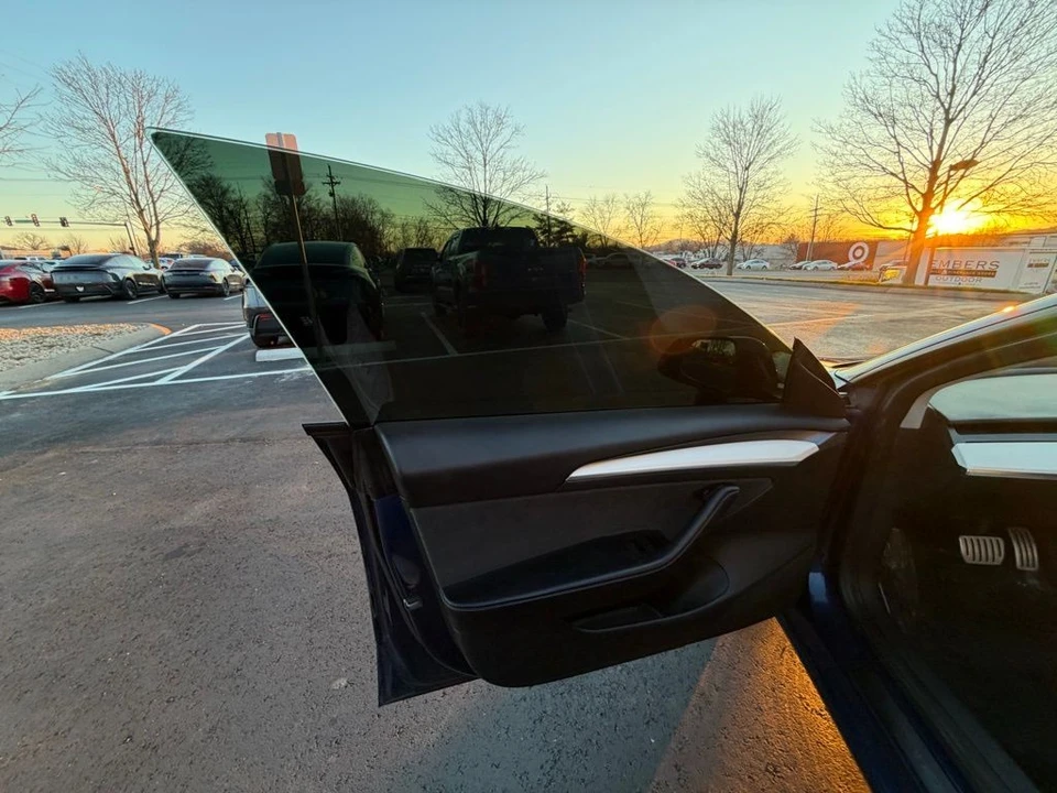 2022 Tesla Model 3 Performance - Image 6 of 14