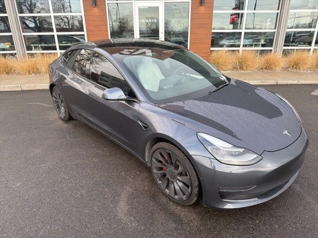 2022 Tesla Model 3 Performance - Image 2 of 21