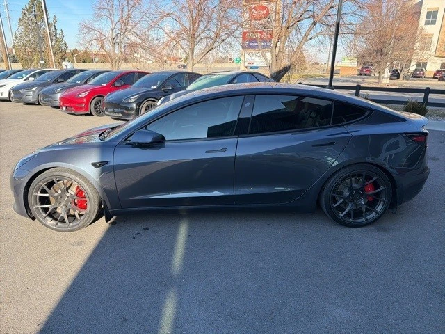 2022 Tesla Model 3 Performance - Image 5 of 21