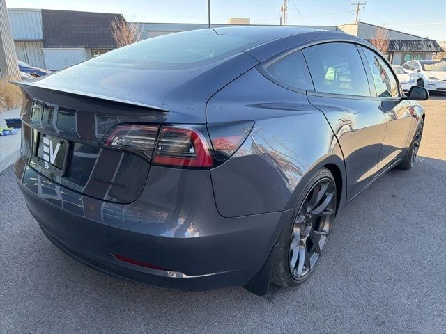 2022 Tesla Model 3 Performance - Image 8 of 21