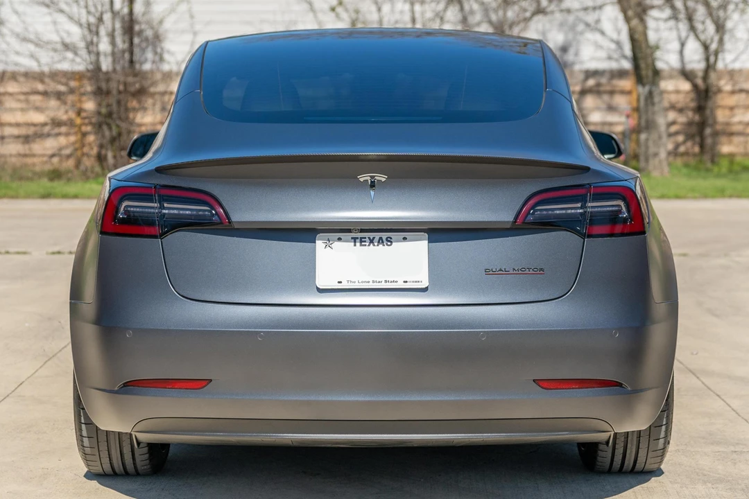 2022 Tesla Model 3 Performance - Image 5 of 31