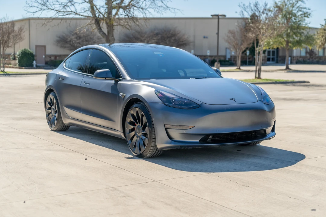 2022 Tesla Model 3 Performance - Image 10 of 31