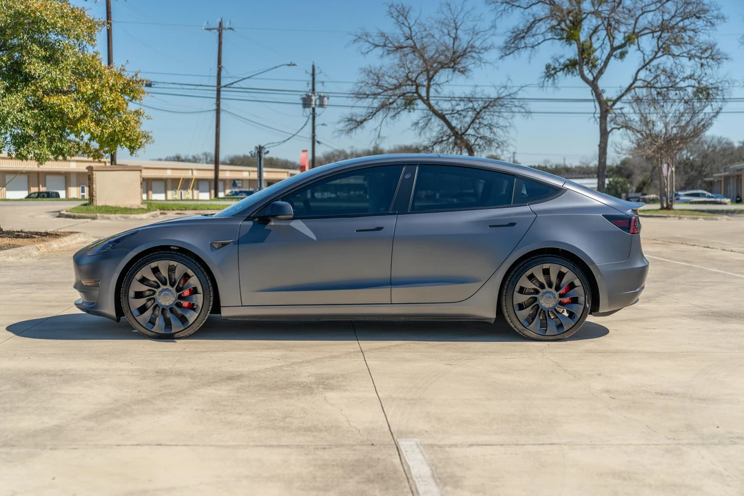 2022 Tesla Model 3 Performance - Image 6 of 31