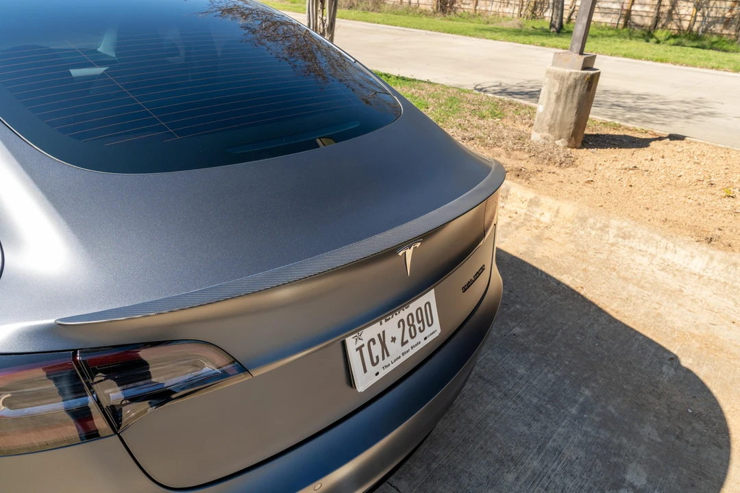 2022 Tesla Model 3 Performance - Image 22 of 31