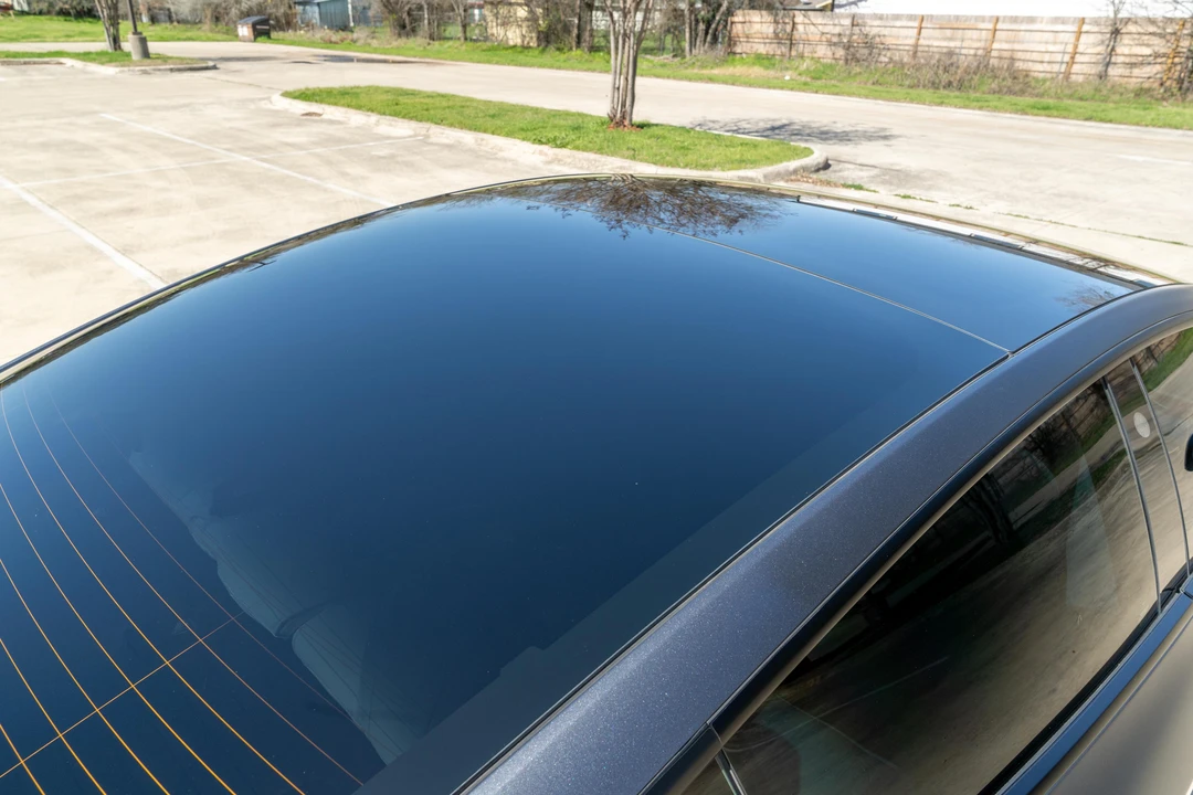 2022 Tesla Model 3 Performance - Image 25 of 31