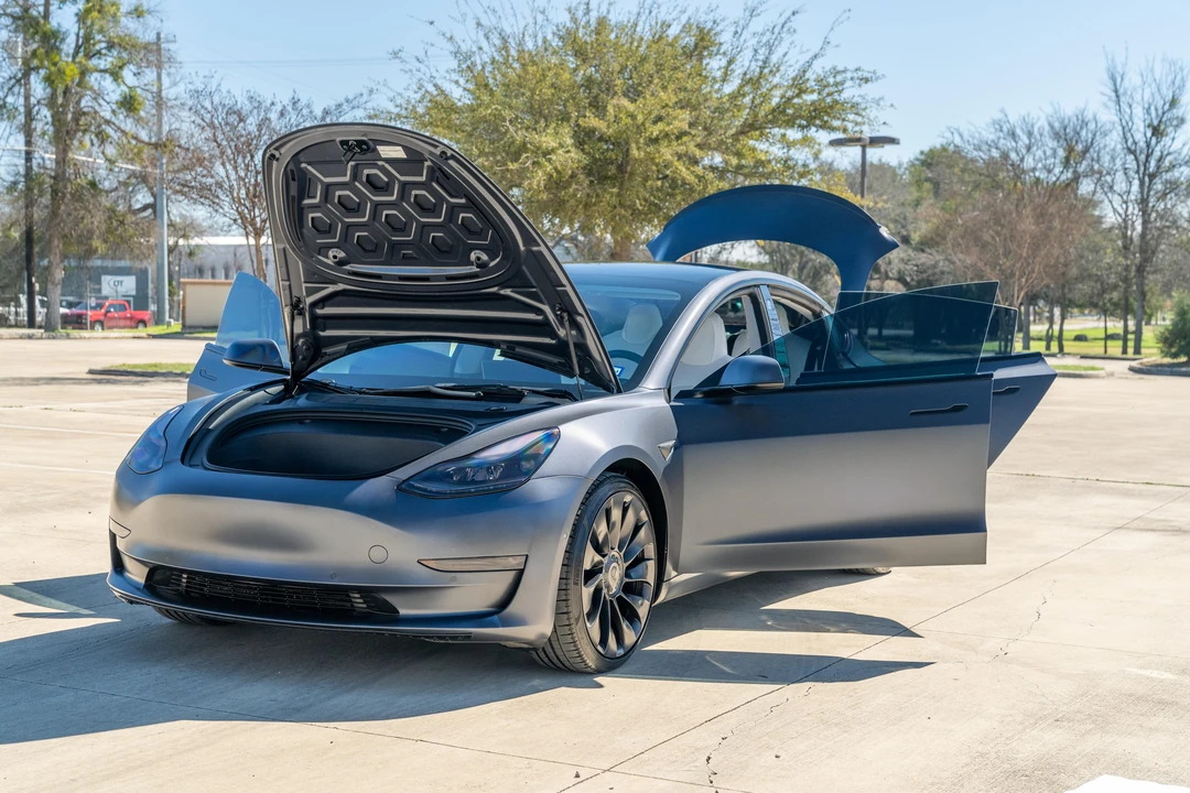 2022 Tesla Model 3 Performance - Image 11 of 31