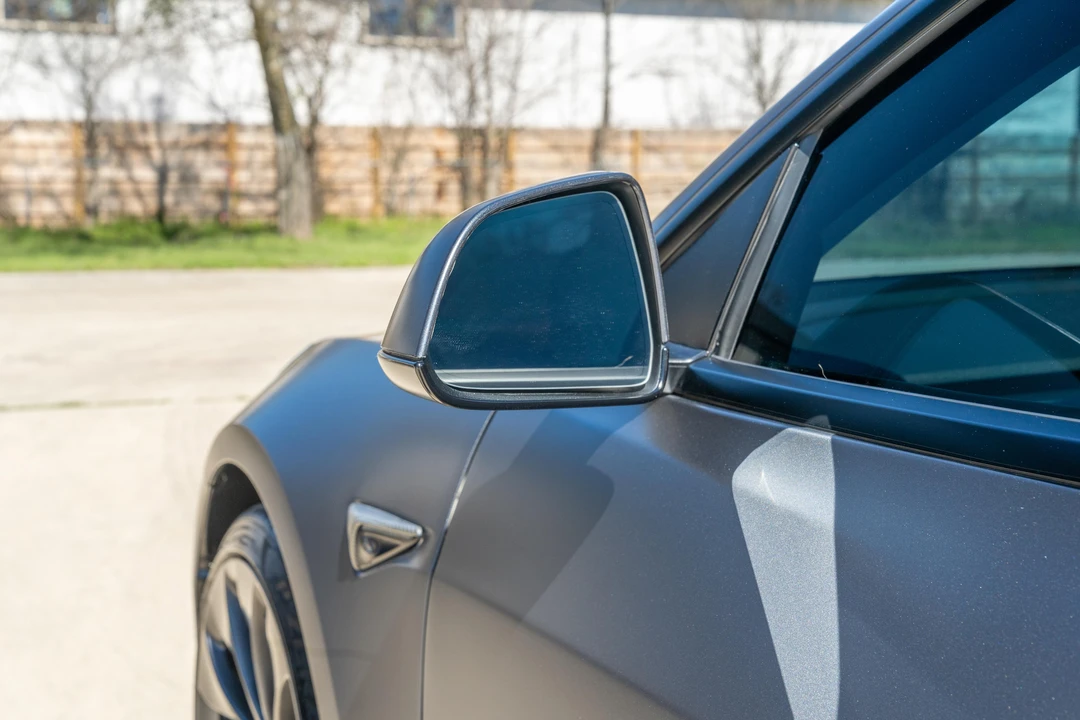 2022 Tesla Model 3 Performance - Image 19 of 31