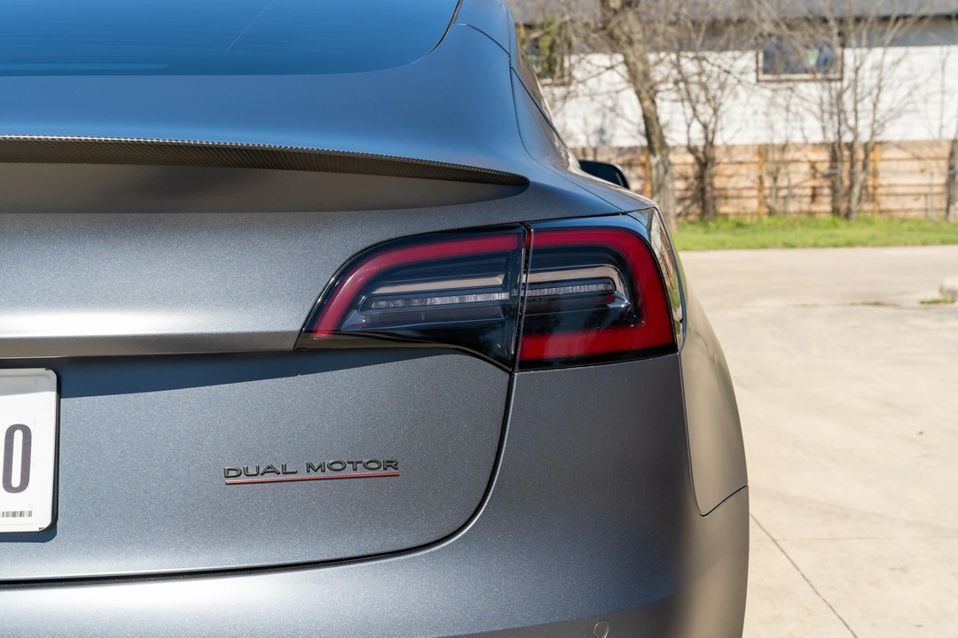 2022 Tesla Model 3 Performance - Image 24 of 31