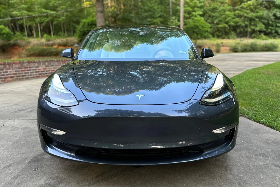2022 Tesla Model 3 Performance - Image 2 of 31