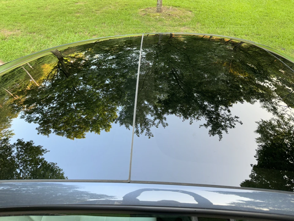 2022 Tesla Model 3 Performance - Image 25 of 31