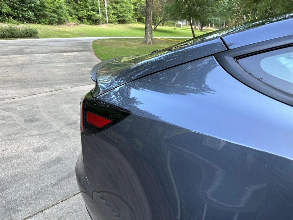 2022 Tesla Model 3 Performance - Image 19 of 31