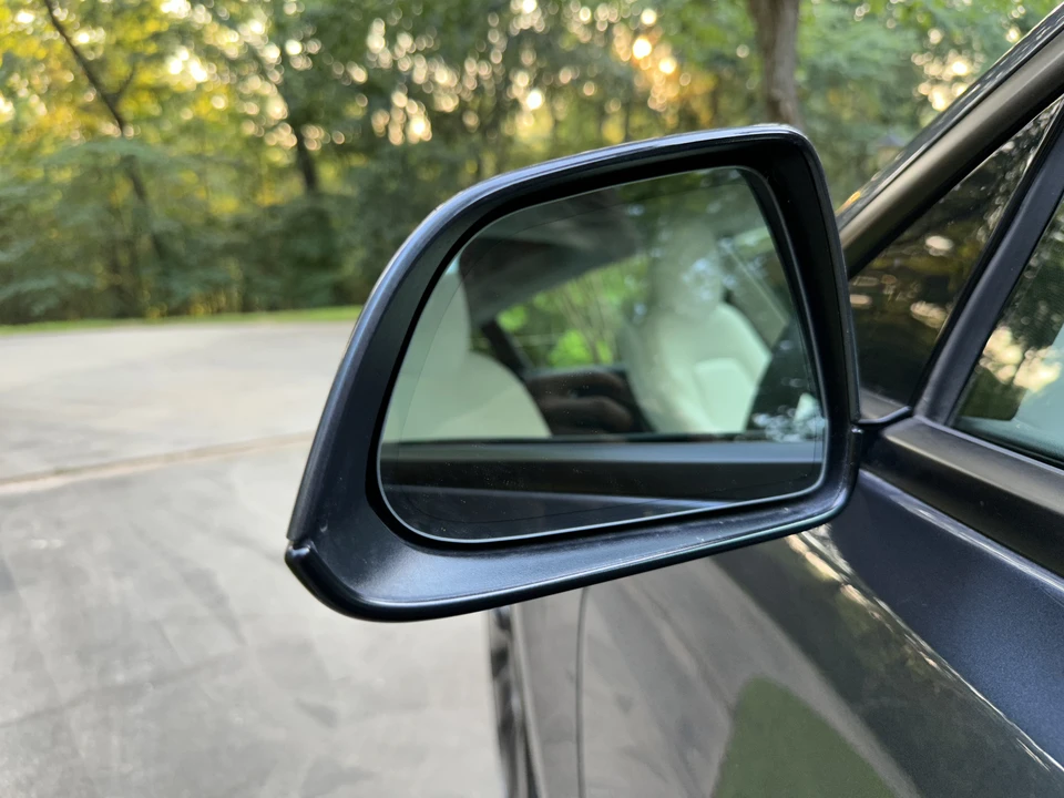 2022 Tesla Model 3 Performance - Image 14 of 31