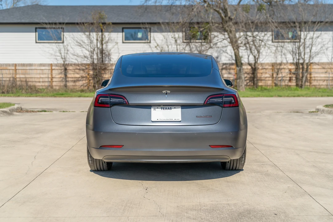 2022 Tesla Model 3 Performance - Image 7 of 31