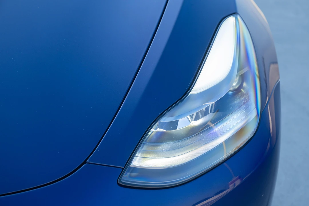2022 Tesla Model 3 Performance - Image 20 of 31