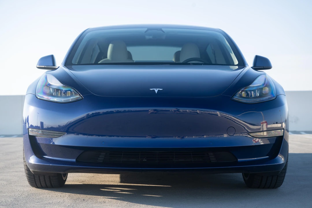 2022 Tesla Model 3 Performance - Image 6 of 31