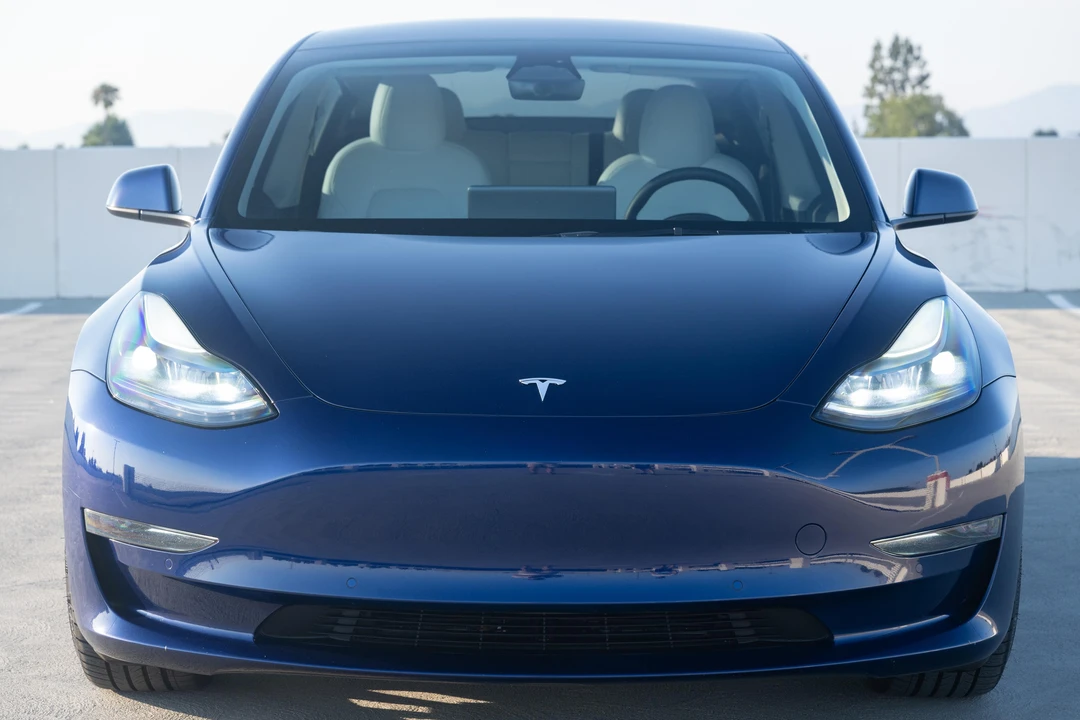2022 Tesla Model 3 Performance - Image 7 of 31