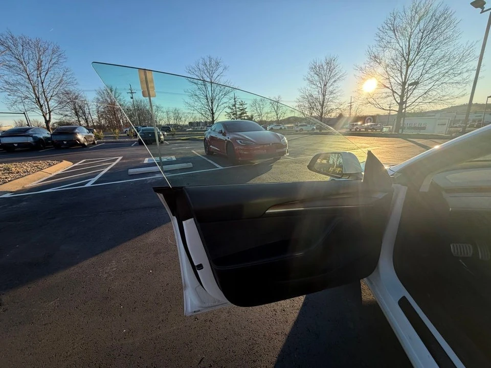 2022 Tesla Model 3 Performance - Image 6 of 14