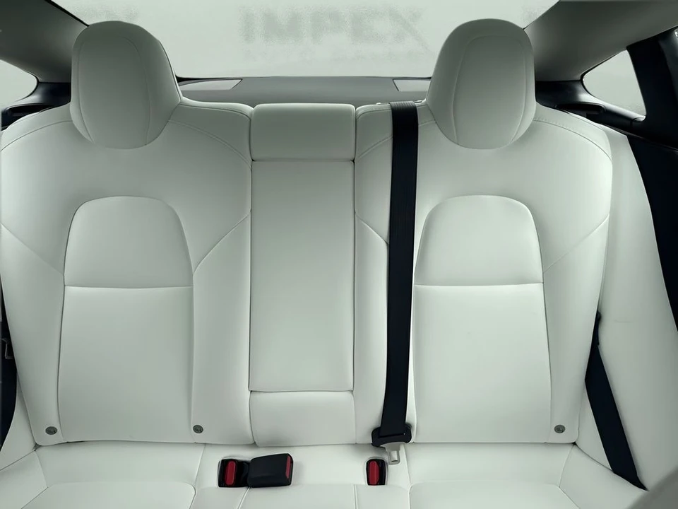 2022 Tesla Model 3 Performance - Image 12 of 21