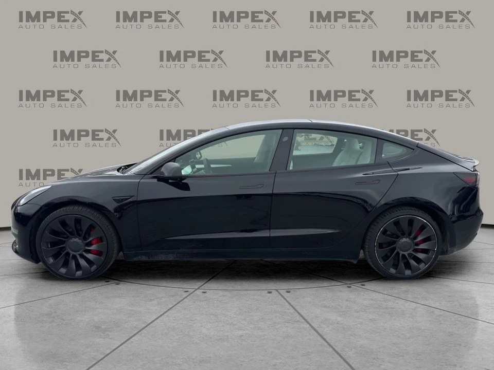 2022 Tesla Model 3 Performance - Image 2 of 21