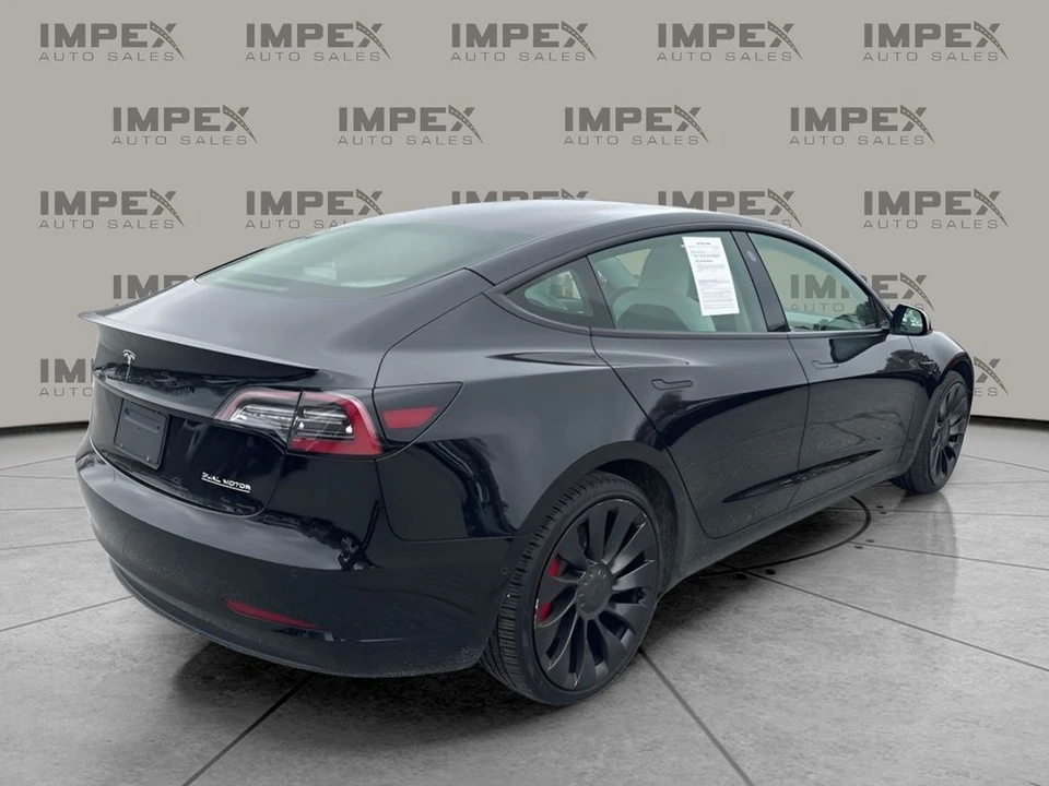 2022 Tesla Model 3 Performance - Image 5 of 21